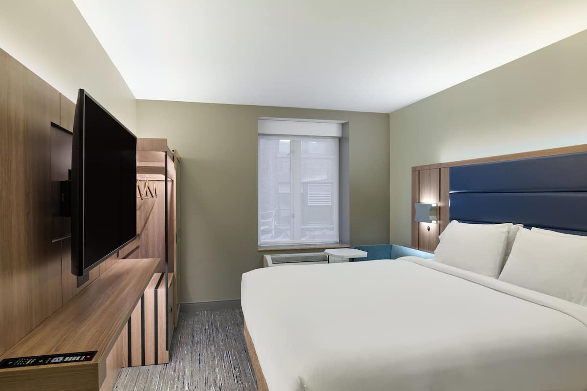 Pillow-top beds, in-room safe, laptop workspace, blackout curtains
