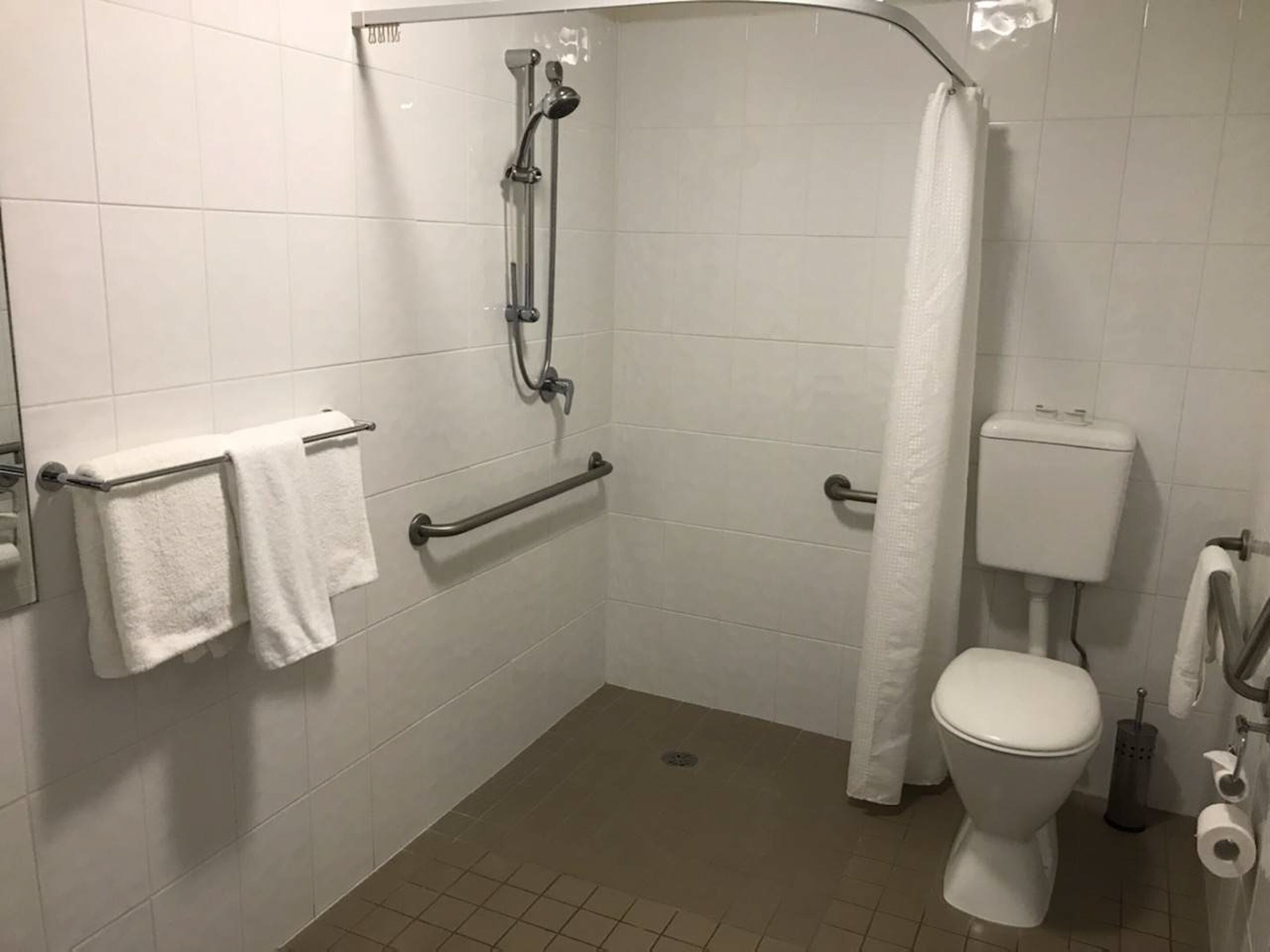 Quest Maitland Serviced Apartments — image 15