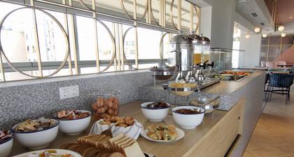 Evripides Hotel