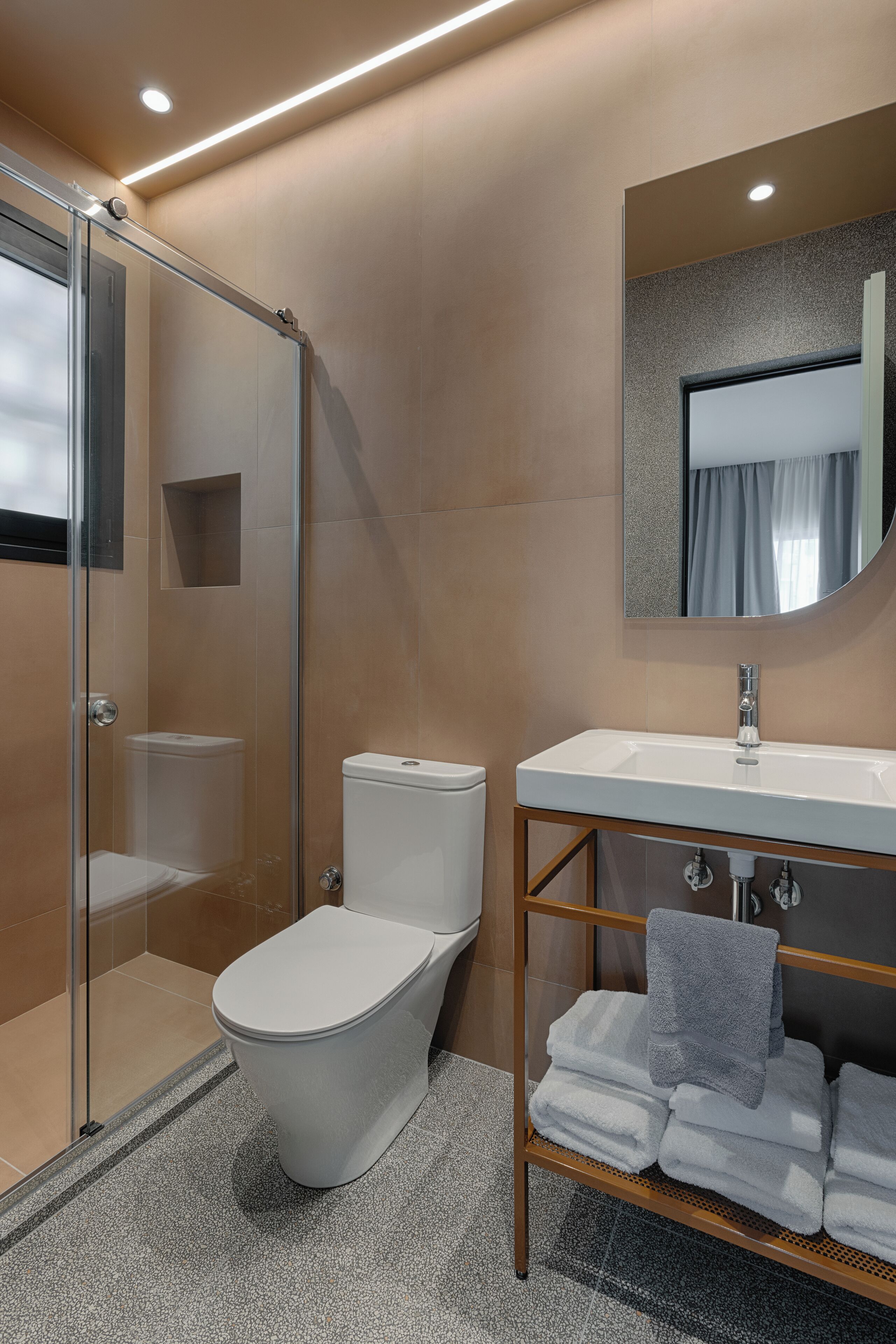 Photo - Evripides Hotel