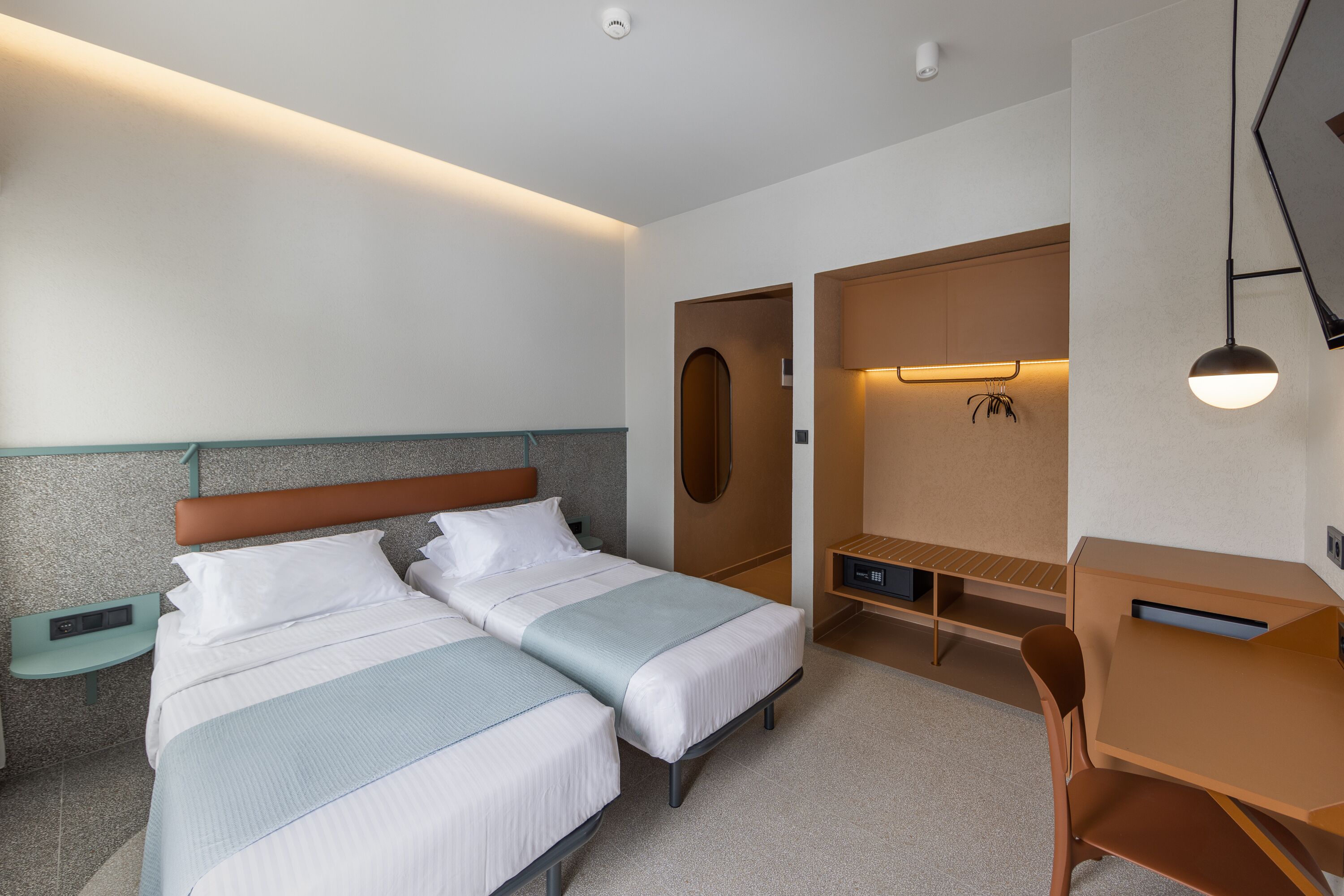 Photo - Evripides Hotel