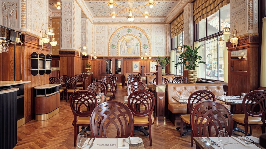 Art Deco Imperial Hotel