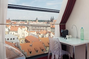 Superior-Doppel- oder -Zweibettzimmer (Old Town View) | Ausblick vom Zimmer