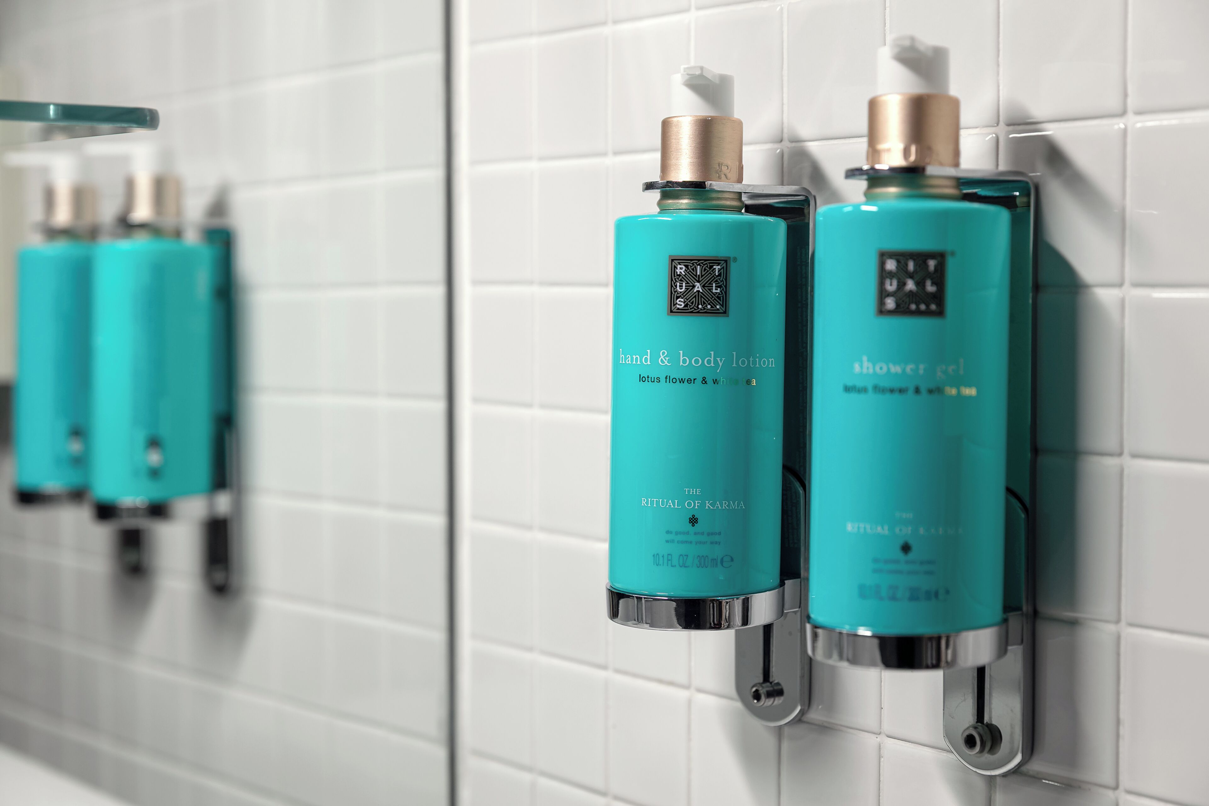 superior double or twin room (old town view) | bathroom amenities | free toiletries, hair dryer, towels