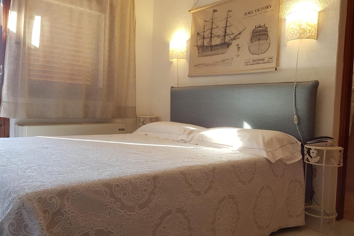 1 bedroom, premium bedding, minibar, in-room safe