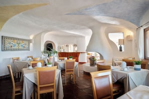 Breakfast area - Hotel Valdiola (Arzachena)