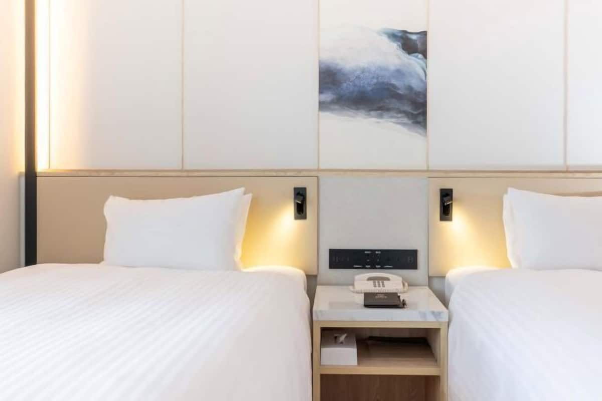 Con stile personalizzato, con arredamento individuale, una scrivania