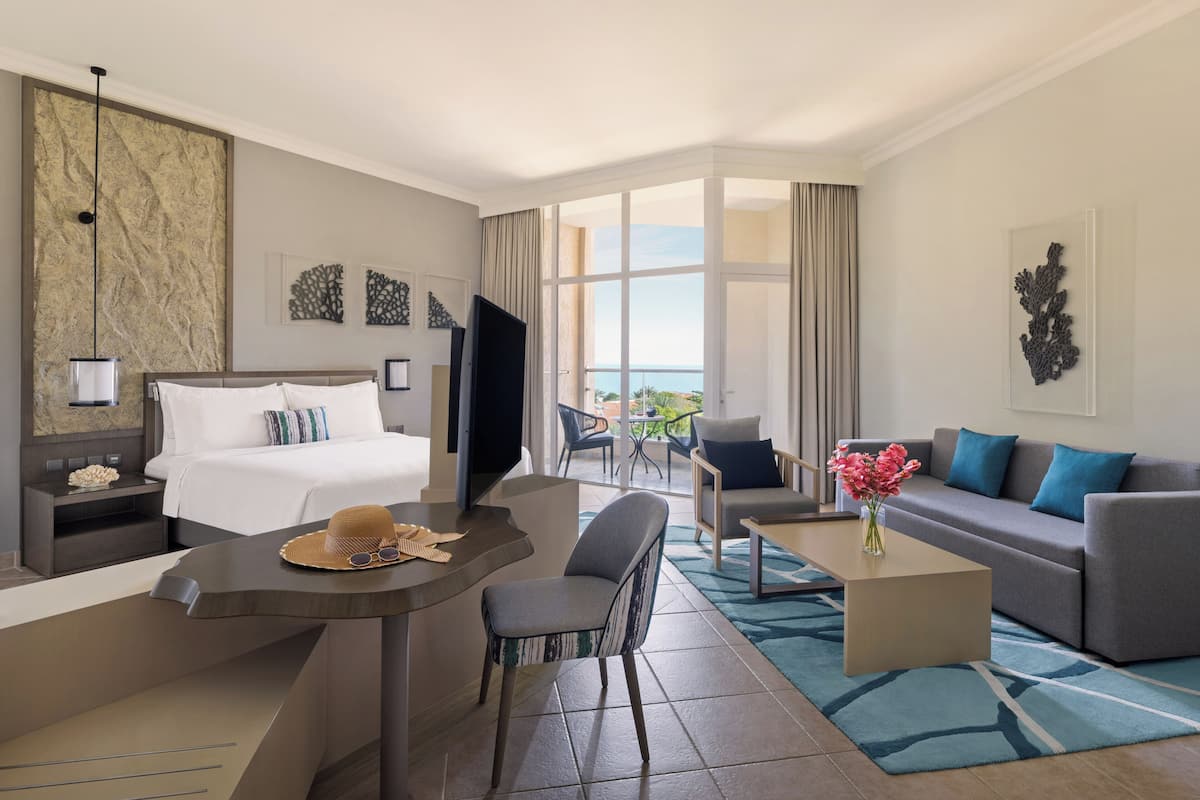 Suite, Balcony, Ocean View | 1 bedroom, down comforters, minibar, in-room safe