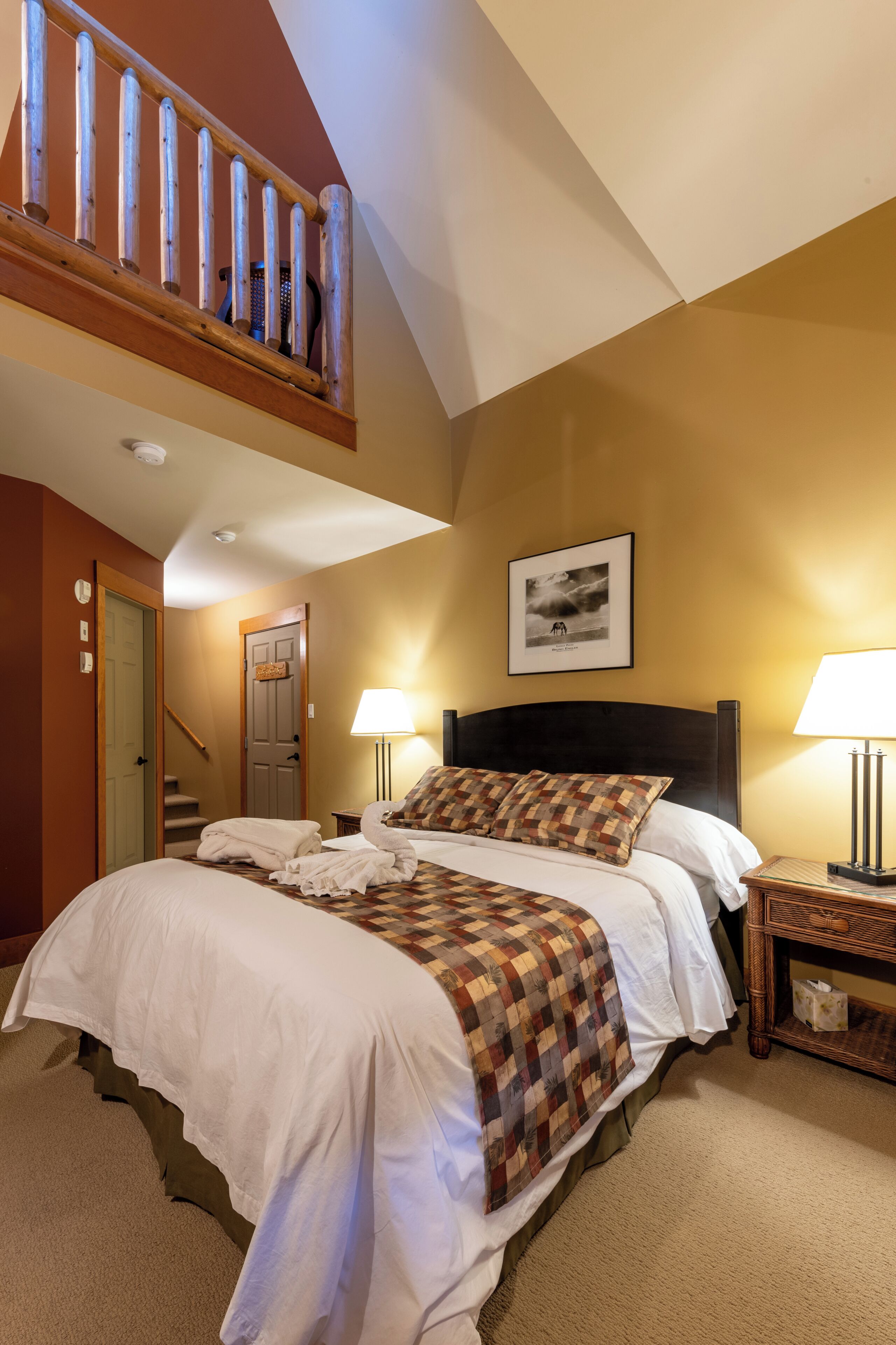 Premier Quadruple Room, Multiple Beds, Mountain View