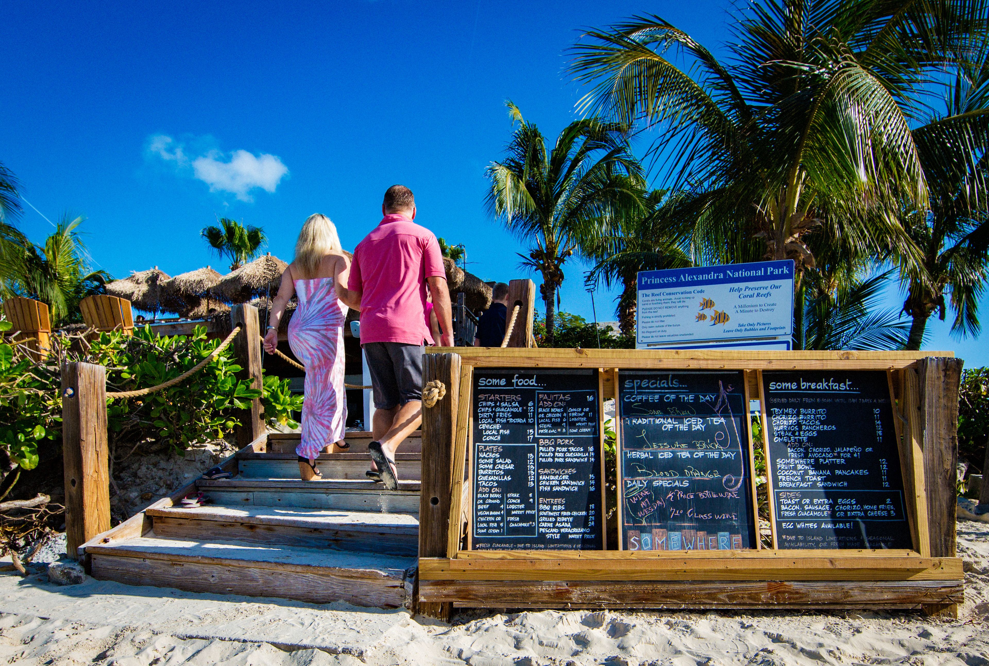 breakfast, lunch, dinner served; tex-mex cuisine, beach views