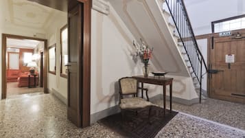 Entrada interior