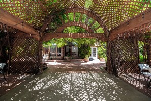 Outdoor banquet area - The Inn at the Delta (Espanola)