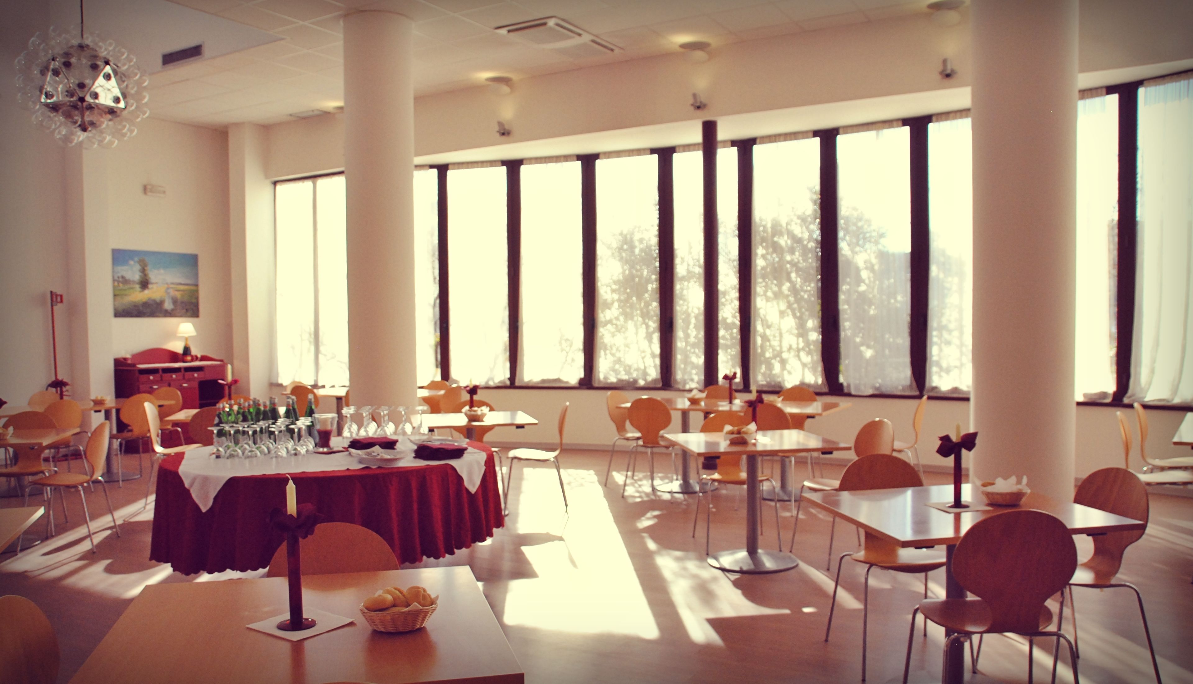 إفطار مقابل رسوم