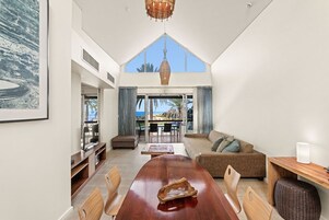 Apartment, 2 Bedrooms, Ocean View | Living area | 39-inch TV with satellite channels