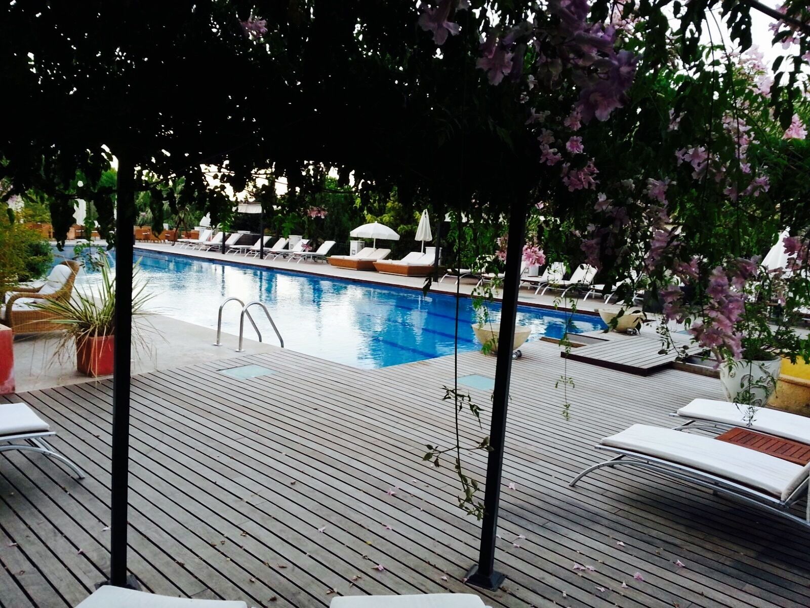 children’s play area – outdoor