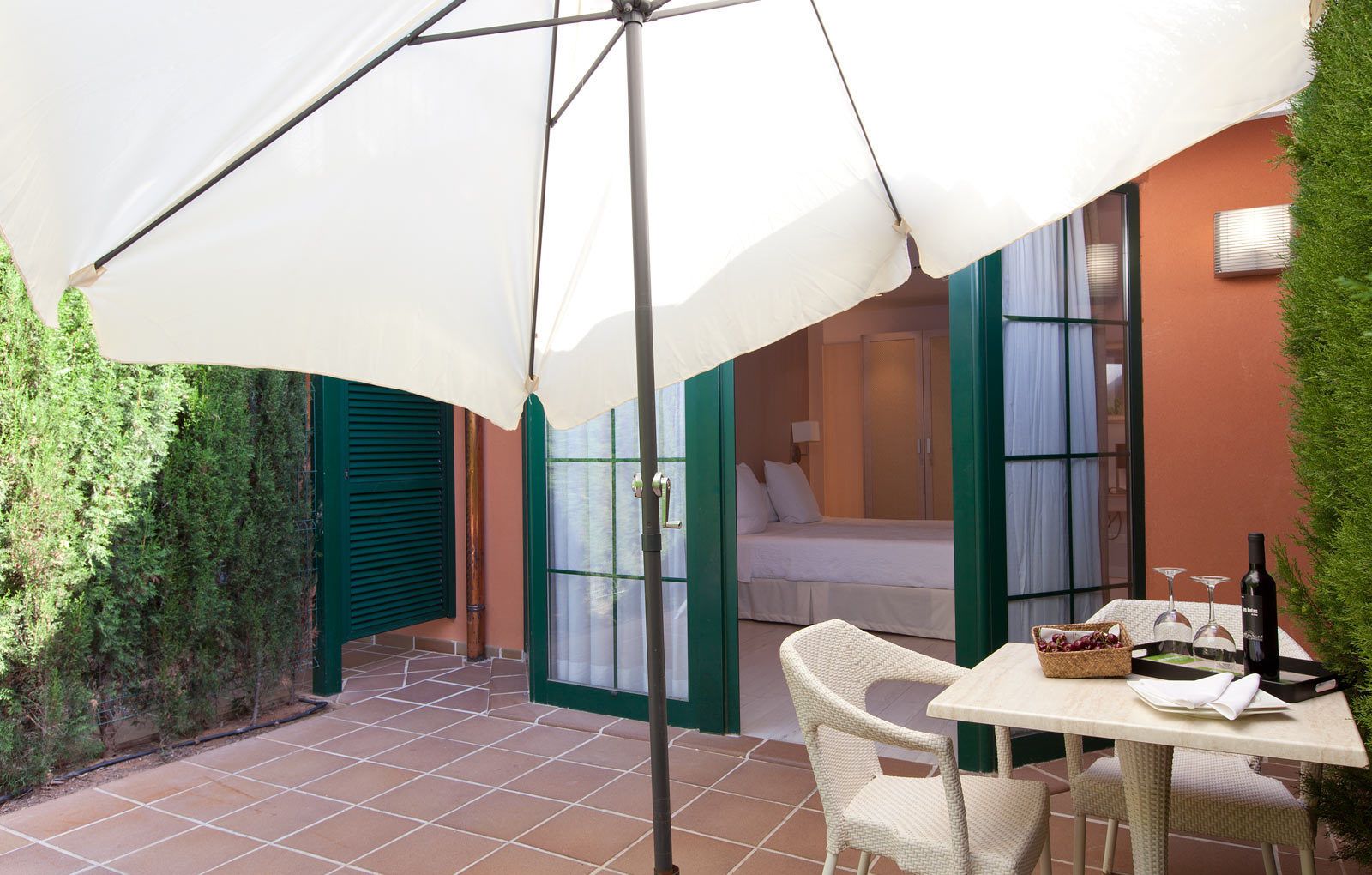 Chambre Standard Double ou avec lits jumeaux | Minibar, coffres-forts dans les chambres, bureau, rideaux occultants