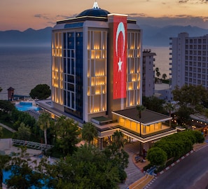 Front of property - Delta Hotels by Marriott Antalya Lara ADULT ONLY(+18) (Antalya)