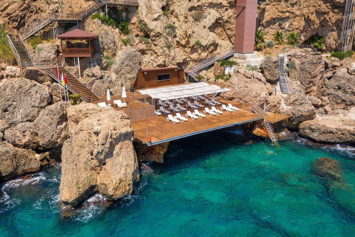 Delta Hotels By Marriott Antalya Lara Vip Transfer