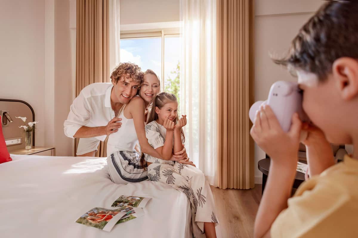 Minibar, in-room safe, free WiFi