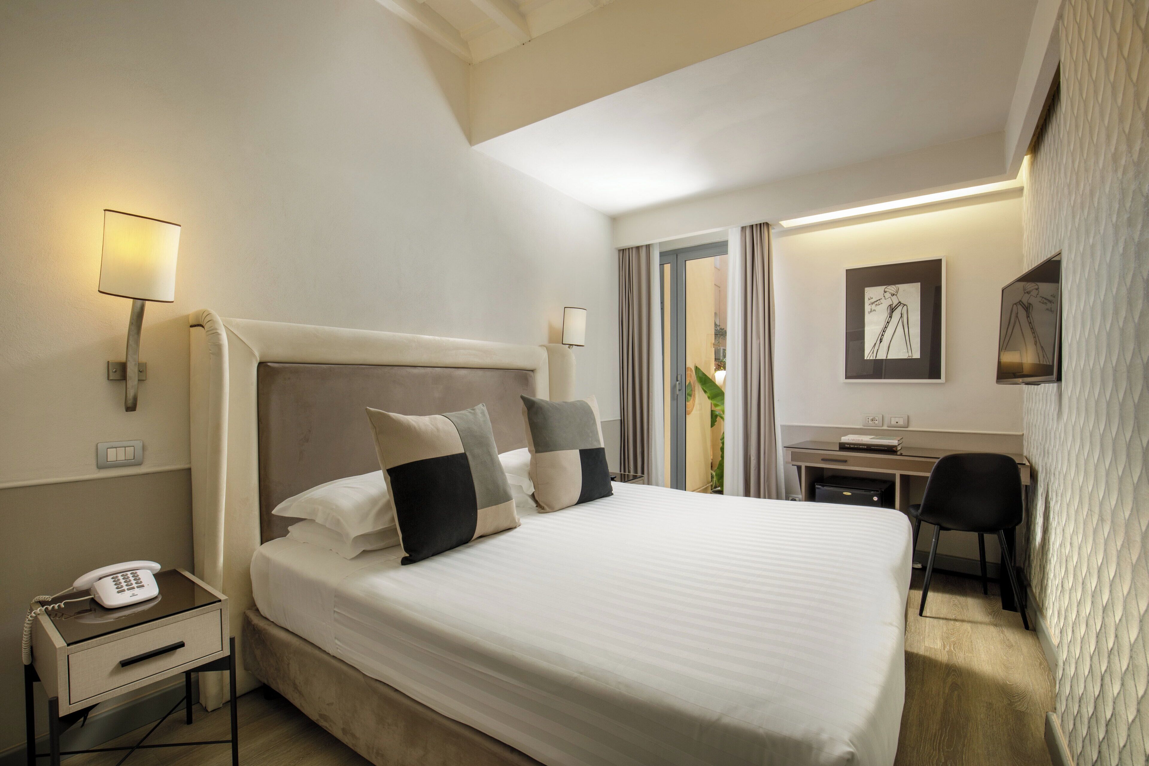 Photo - Condotti Palace