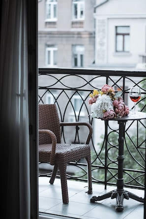 Superior-Doppel- oder -Zweibettzimmer | Blick vom Balkon