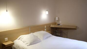 Chambre Double, vue cour intérieure | Vue sur la cour