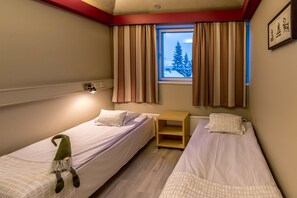 Free WiFi, bed sheets