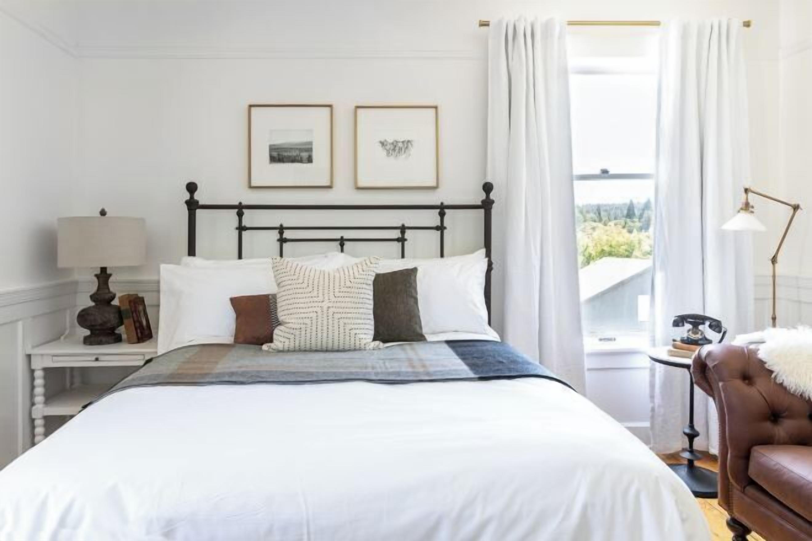 高級寢具、客房內保險箱、獨特裝潢、布置獨特