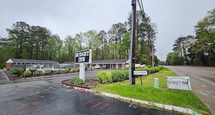 Budget Inn