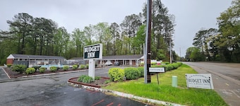 Budget Inn