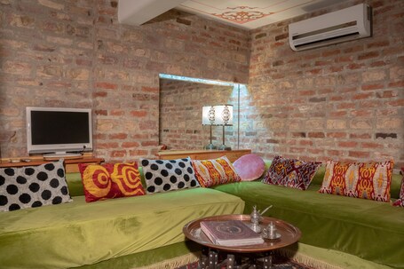 Niles Hotel Istanbul Special Class - Image 39