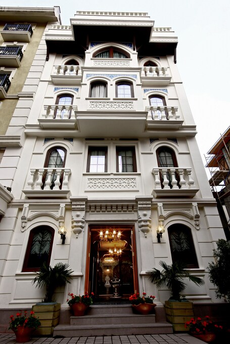 Niles Hotel Istanbul Special Class - Image 2