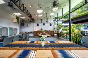 Breakfast, lunch, dinner served; Thai cuisine, pool views 