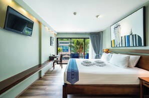 Deluxe Double Room, Pool View - CC's Hideaway (Karon)