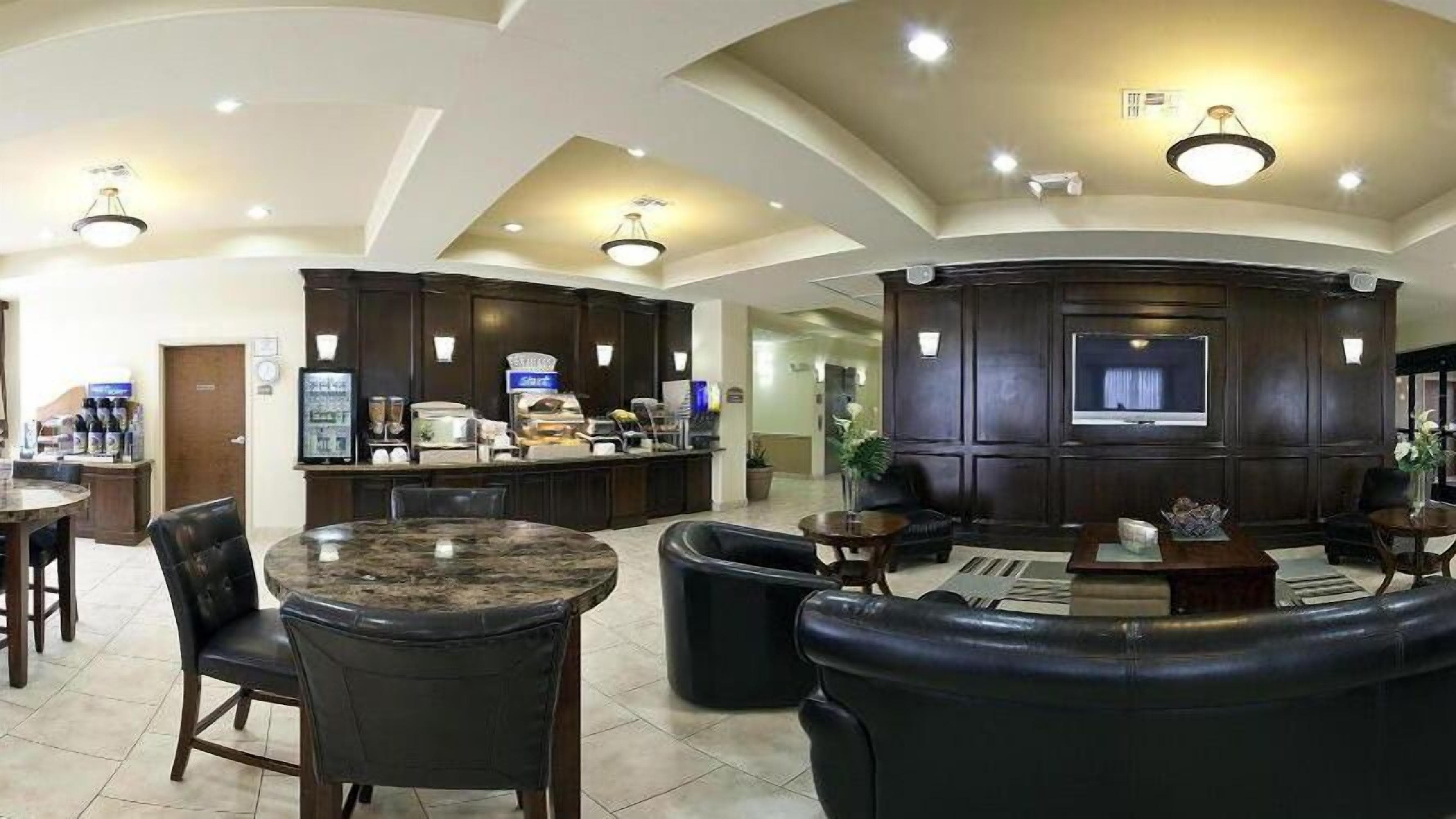 free buffet breakfast