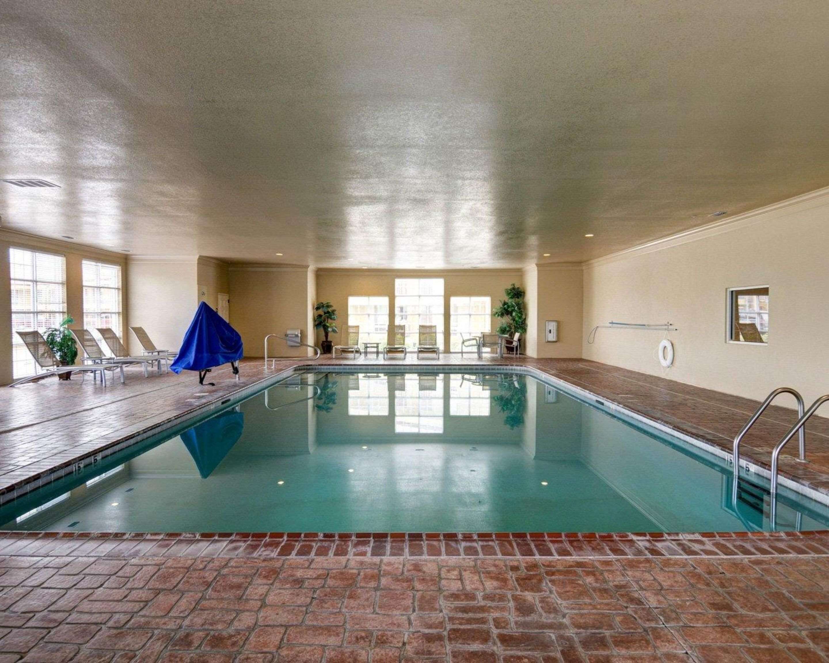 indoor pool, open 11:00 am to 8:00 pm, pool loungers