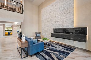 Lobby - Comfort Suites Conway (Conway)