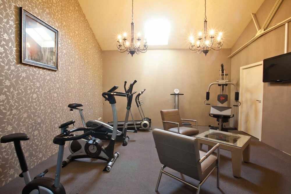 Turnhout City Hotel by null