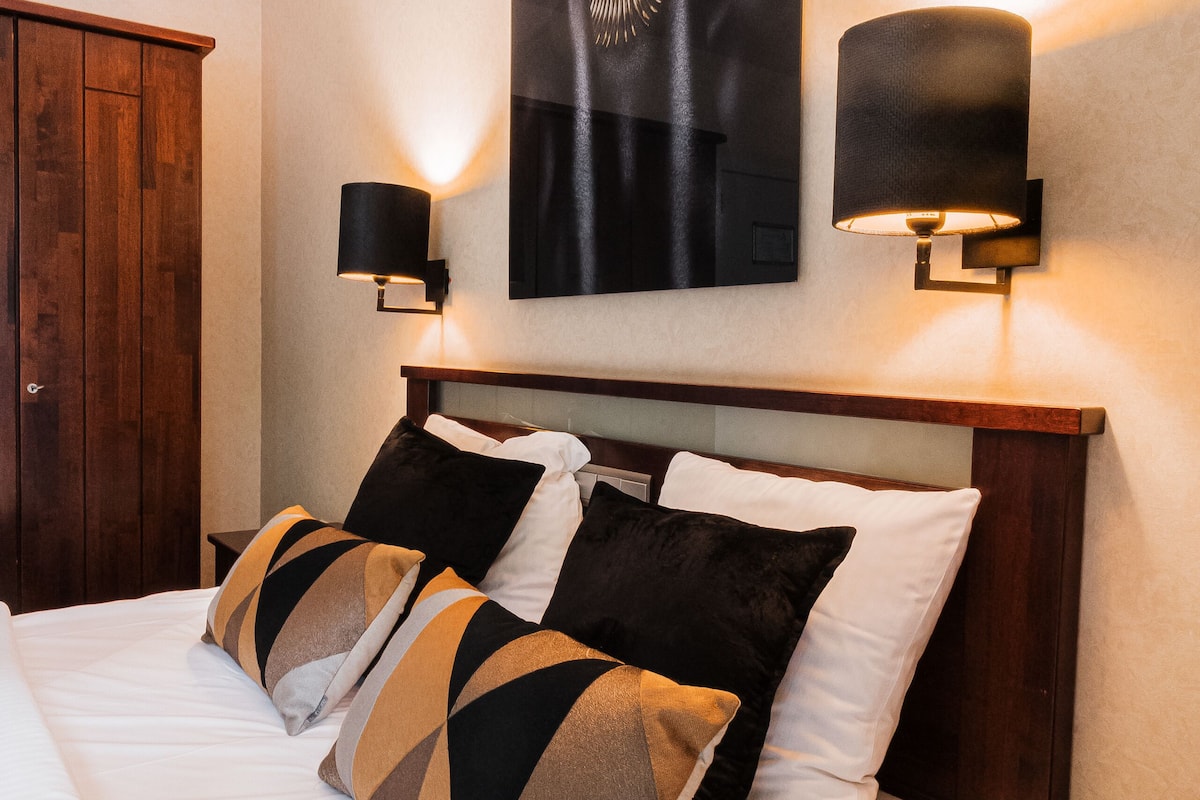 comfort double room, balcony | premium bedding, free minibar items, in-room safe, desk