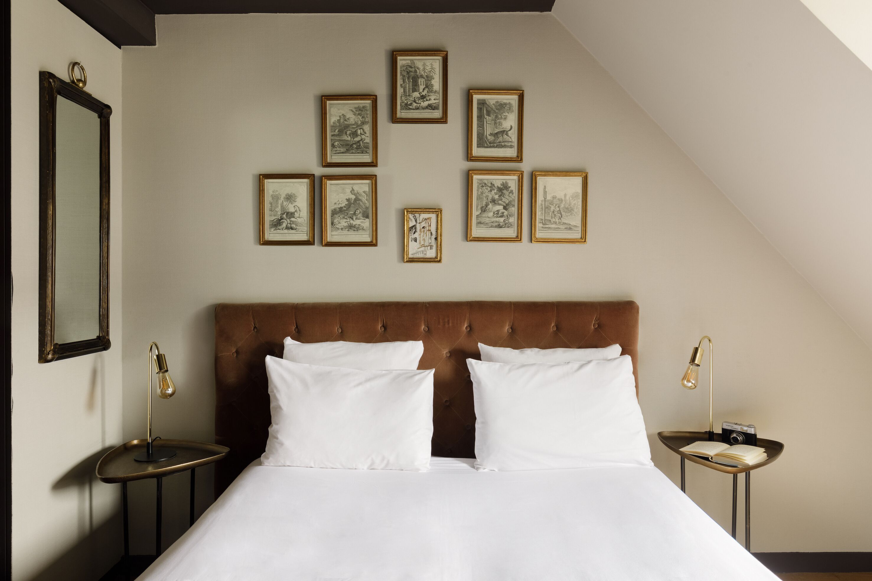 deluxe double room, city view | in-room safe, individually decorated, blackout curtains, soundproofing