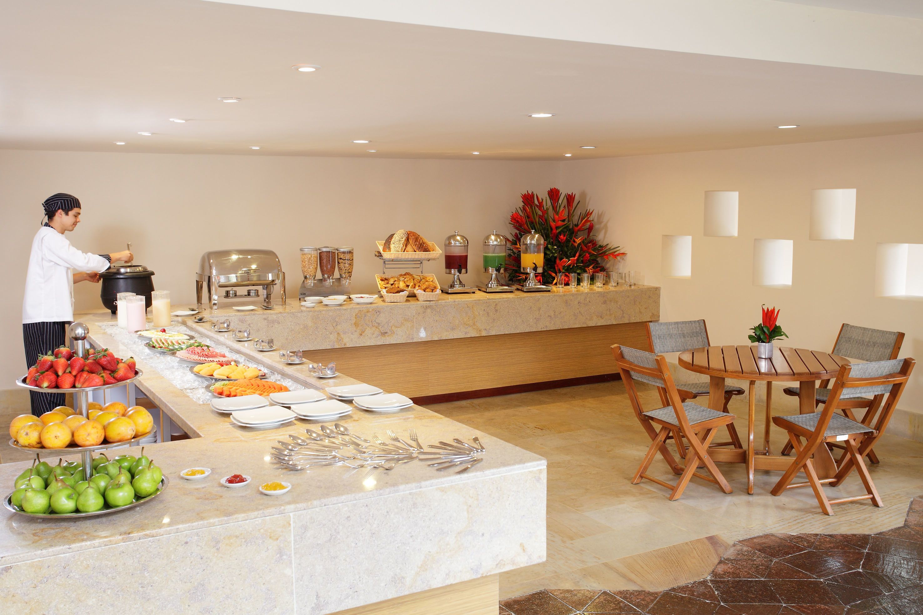 daily cooked-to-order breakfast for a fee