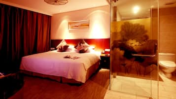 Minibar, in-room safe, desk, blackout drapes