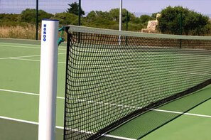 Tennis court - Hotel Rural Sant Ignasi (Ciutadella de Menorca)