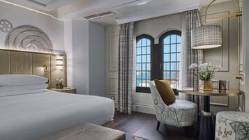 Chambre Deluxe, 1 trĂšs grand lit (View) | Vue de la chambre