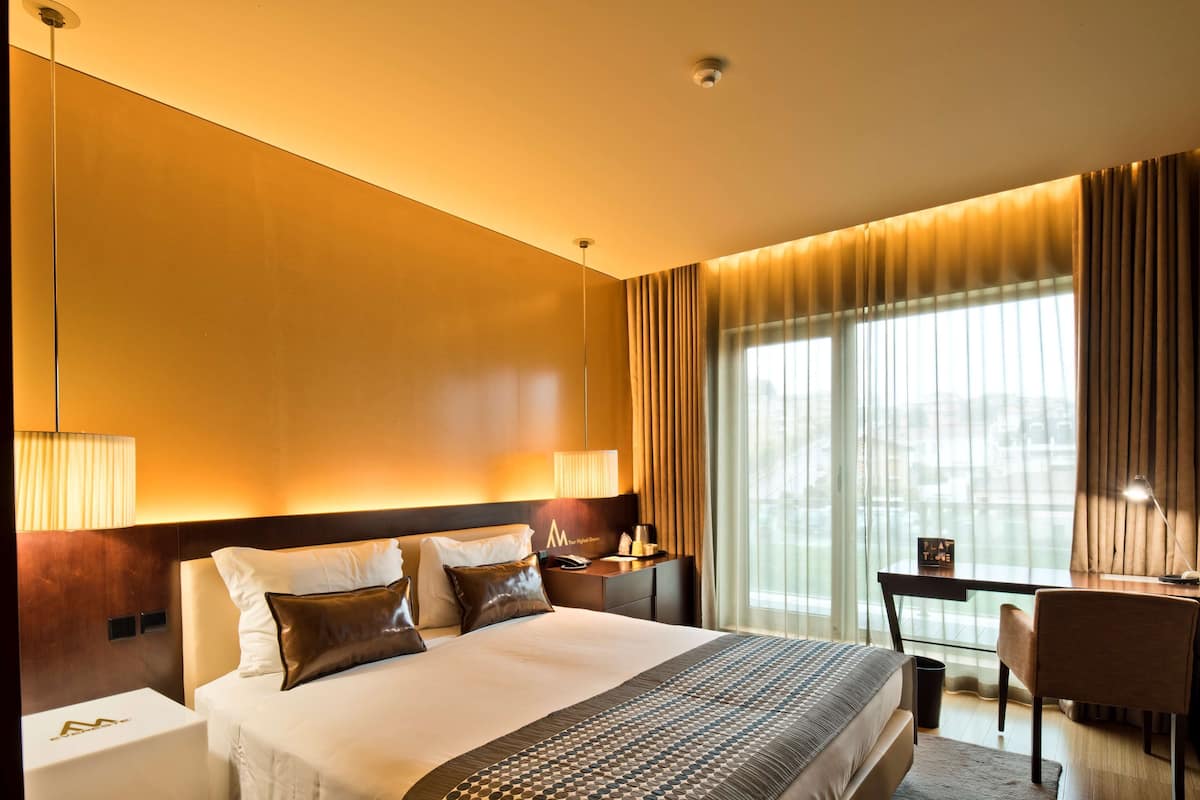 Standard Room, 2 Single Beds, Bathtub