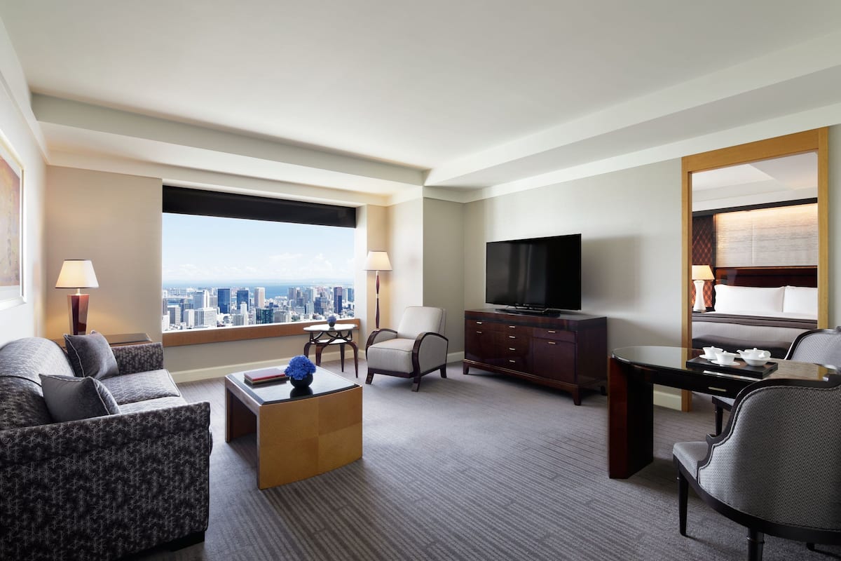 1 bedroom, Frette Italian sheets, premium bedding, minibar