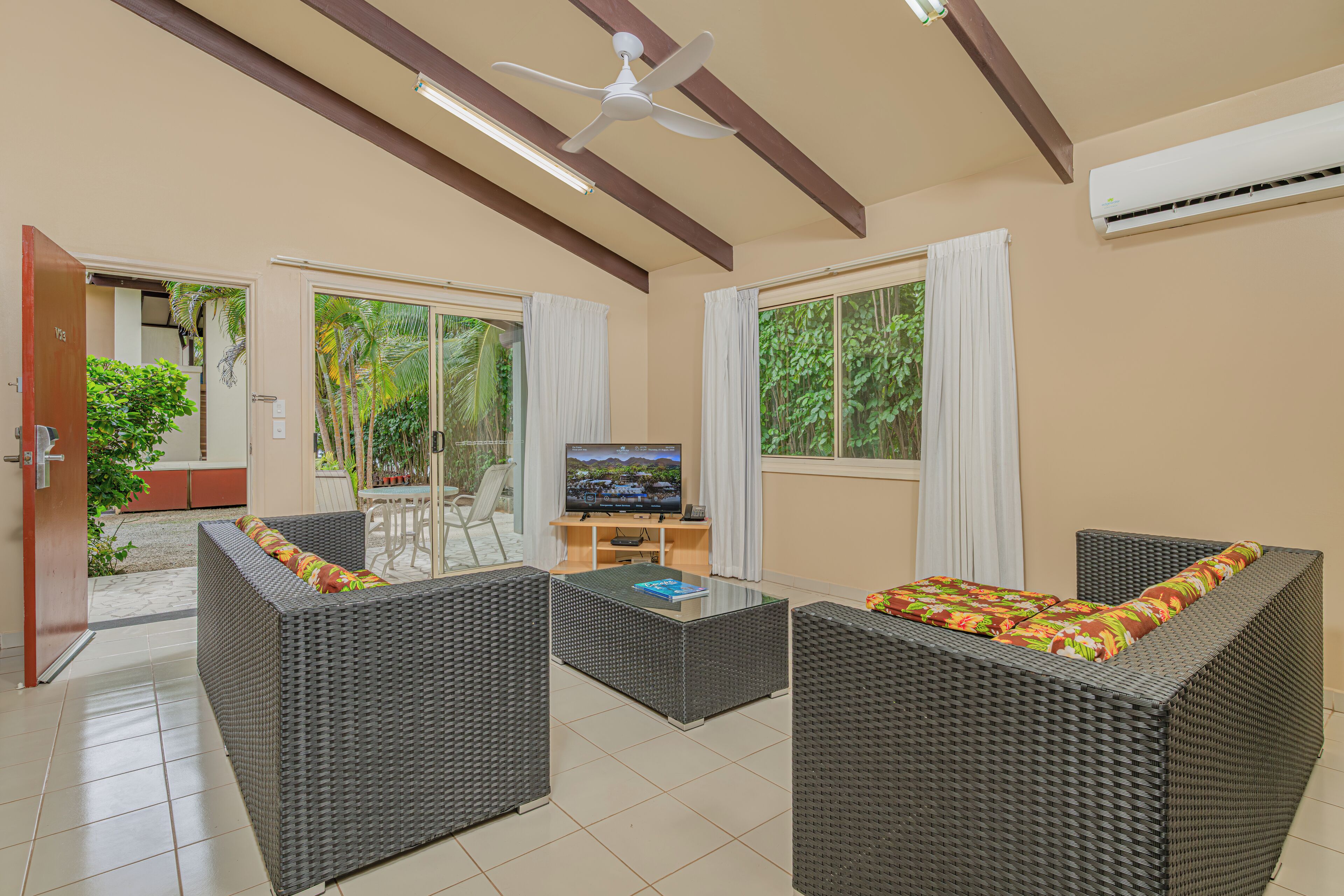 3 Bedroom Garden Villa | Living area | 0-inch TV with satellite channels, ping pong