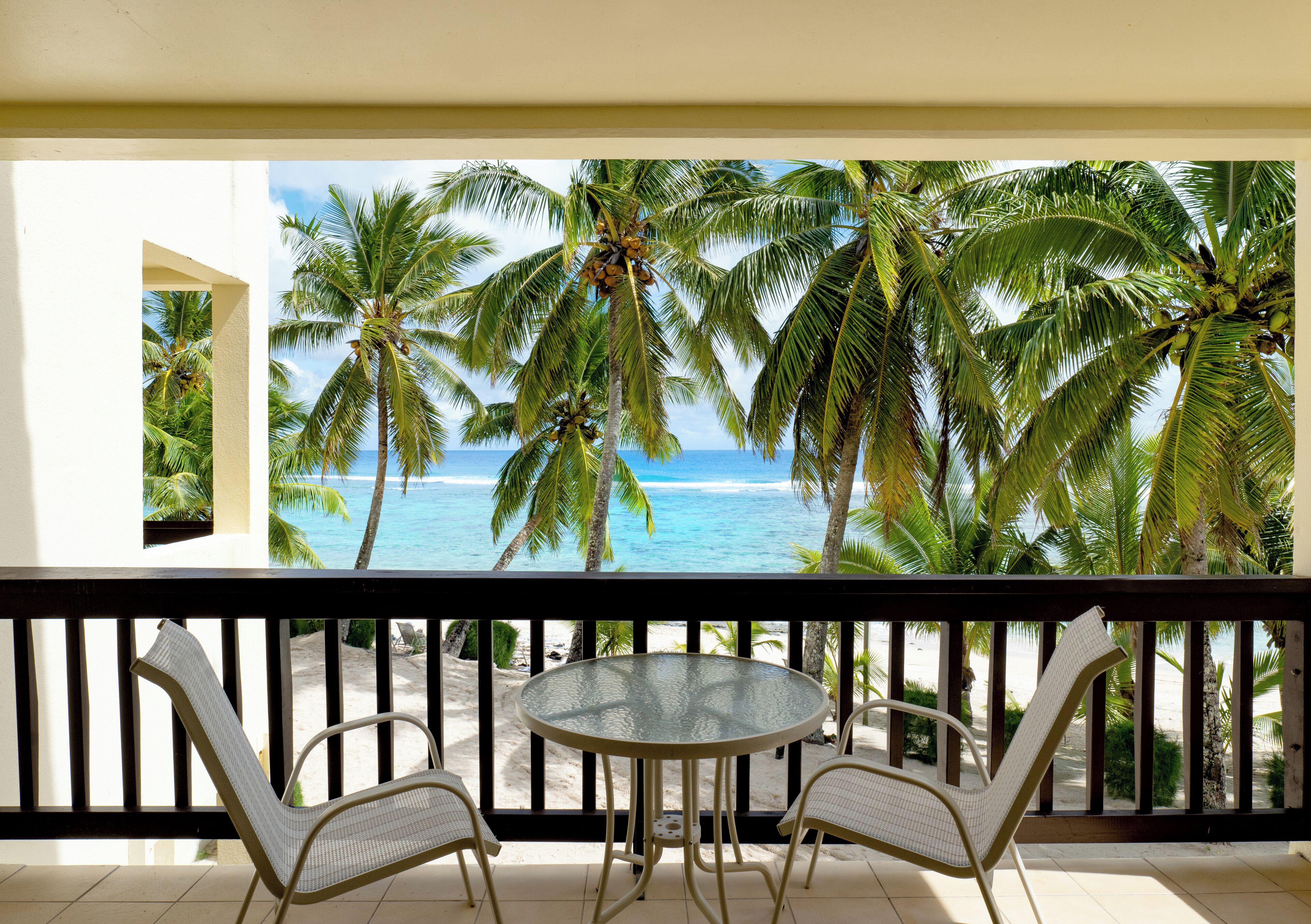 Rom, ved strandkanten | Terrasse/patio