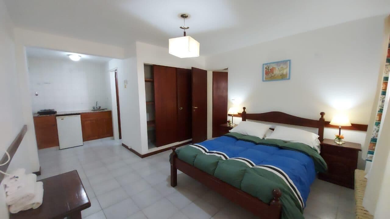 家庭公寓, 2 间卧室 | 防过敏的被褥、遮光窗帘、免费 WiFi、床单