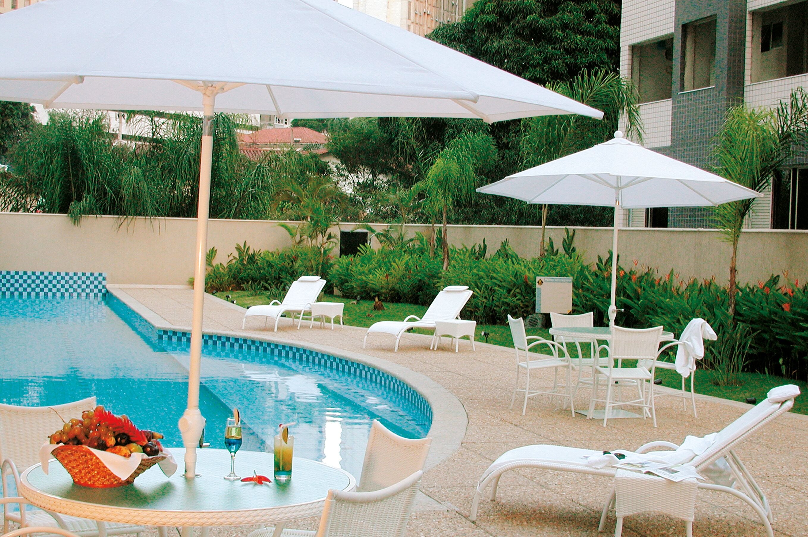 outdoor pool, pool loungers